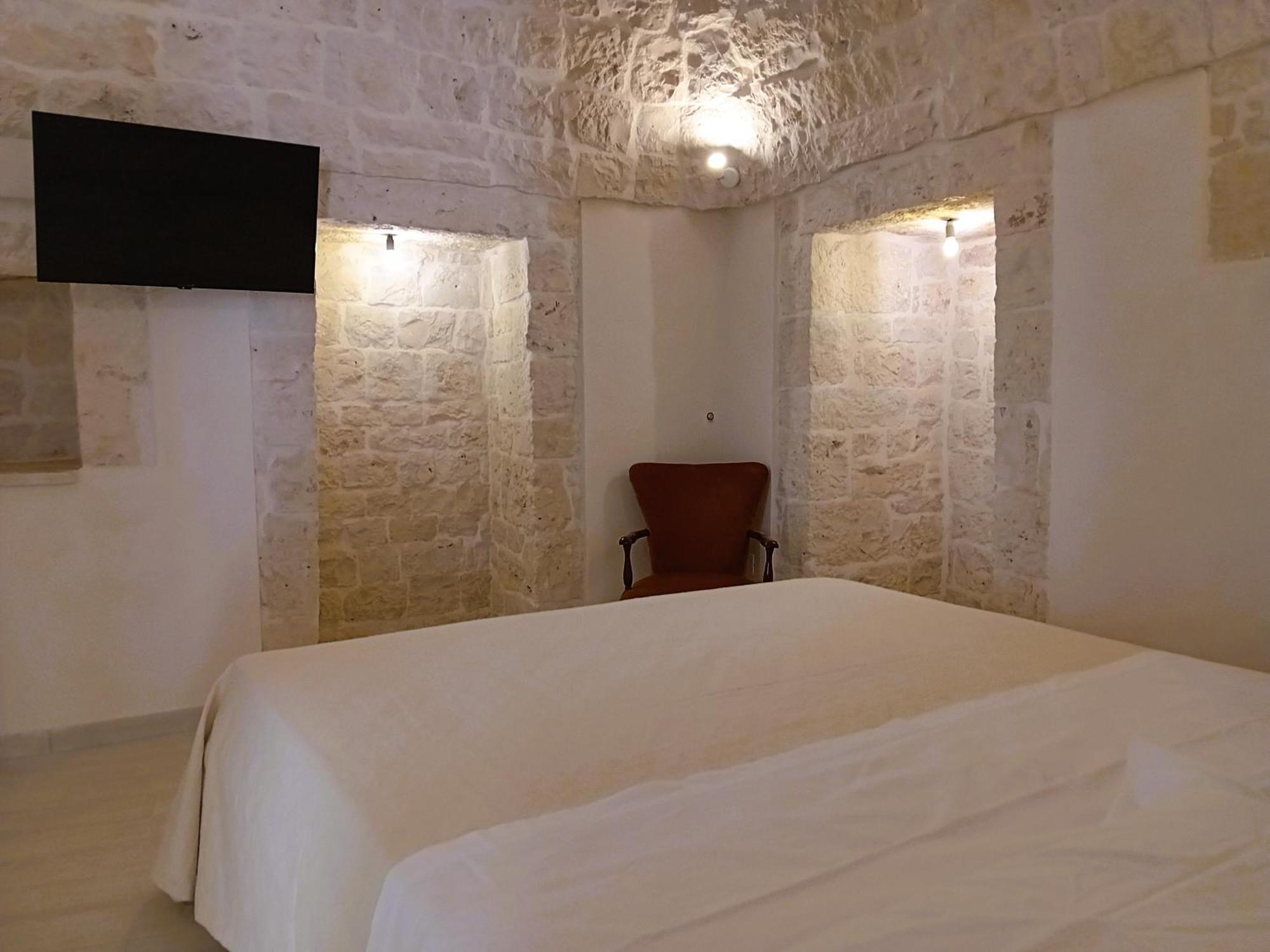 Pietra Di Puglia Hotel Monopoli Bagian luar foto