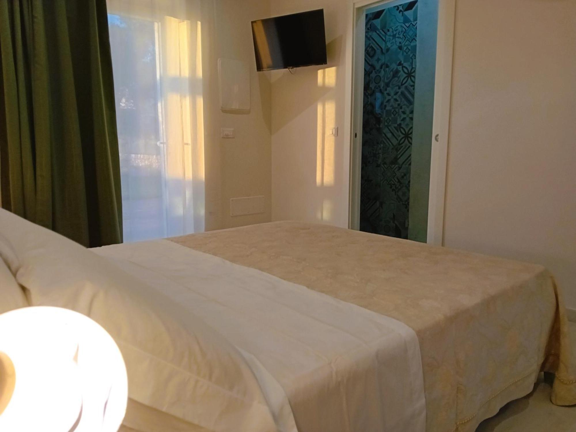 Pietra Di Puglia Hotel Monopoli Bagian luar foto